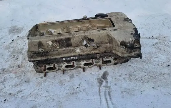 Mercedes-Benz C W202 Engine head R1110163401