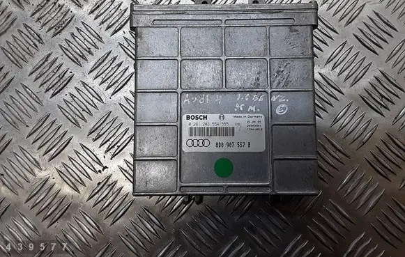 Audi A4 S4 B5 8D Engine control unit/module 0261203554555