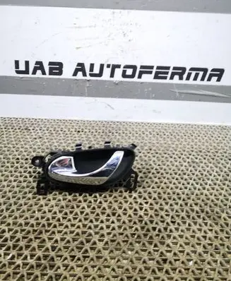 Nissan Qashqai Front door interior handle 806714EA0A