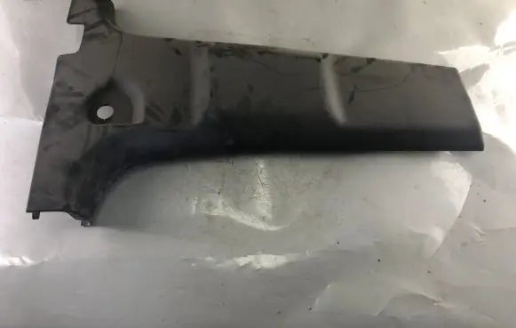 Mitsubishi Pajero Pinin (B) pillar trim (bottom) MR346032