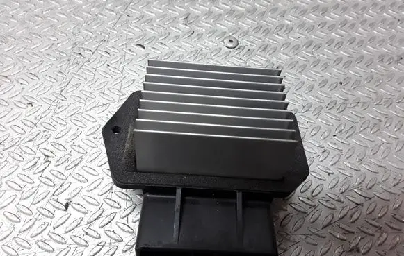 Toyota Avensis T250 Heater blower motor/fan resistor 4993002121