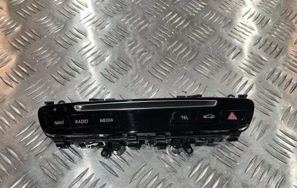 Mercedes-Benz C W205 Multifunctional control switch/knob A2059053601