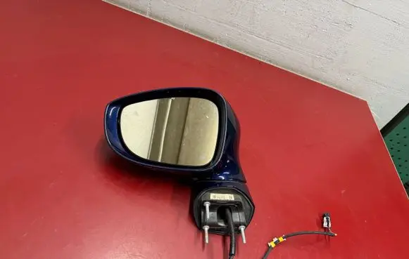 Chrysler Pacifica Front door electric wing mirror 5RM15KBXAD