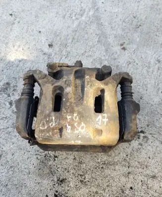 Nissan Qashqai Front brake caliper