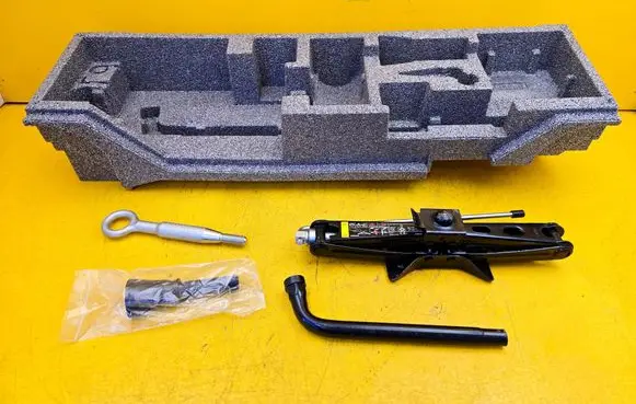 Volvo XC60 Tool set 31423863