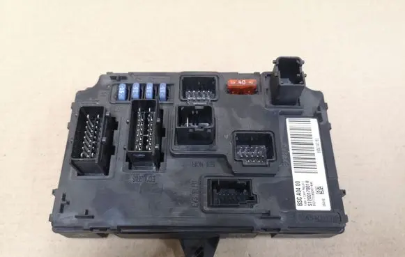 Peugeot 407 Tow bar trailer control unit/module S120017001H BSCA0400 9656148180