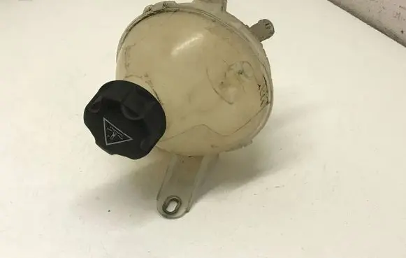 Citroen C1 Coolant expansion tank/reservoir