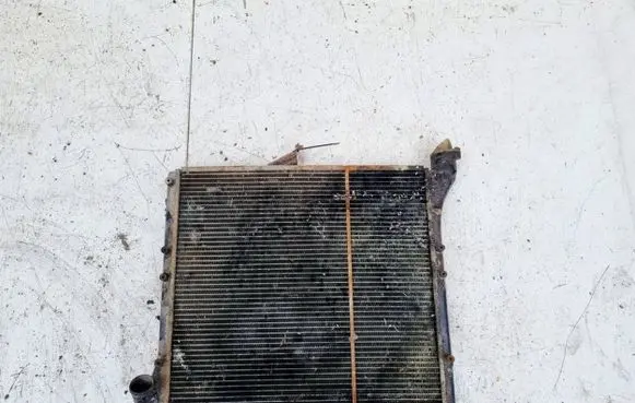 Coolant radiator