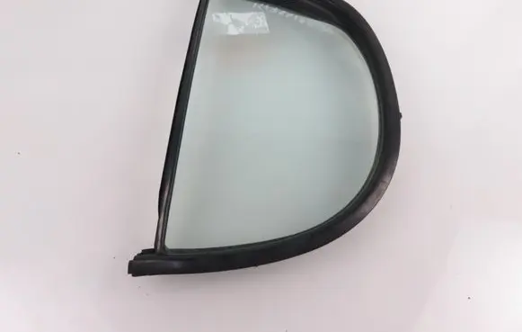 Toyota Yaris Rear side window 