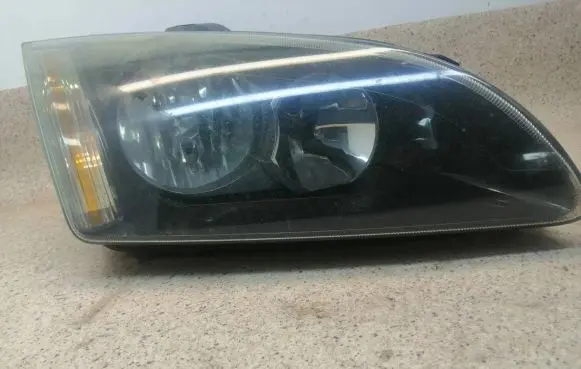 Ford Focus Headlight/headlamp 4M5113K060AA