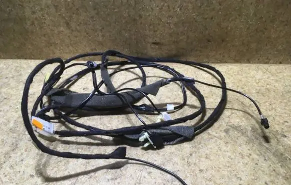 Ford Grand C-MAX Sound system wiring loom av6t-18812-hd