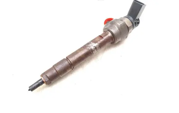 BMW X3 E83 Fuel injector 7810702 0445110382