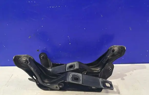 Maserati Ghibli Engine bonnet/hood hinges B430