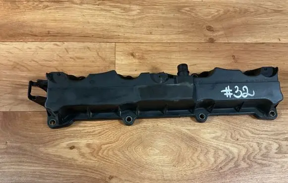 Citroen C4 I Rocker cam cover 9658630480 99089320