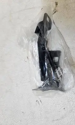 BMW 1 E81 E87 Fender mounting bracket 7144045