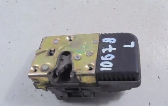 Peugeot Expert Front door lock