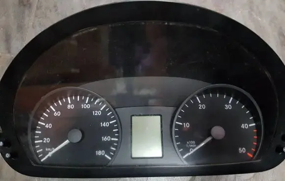 Mercedes-Benz Sprinter W906 Speedometer (instrument cluster) A9069002200 A9065422701