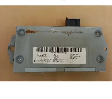 Jaguar XF X250 HiFi Audio sound control unit 8X2314D212AA 85077859 31266137AB