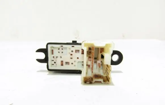Nissan Micra Electric window control switch