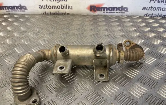 Ford Focus C-MAX EGR valve cooler 4M5Q9F464BD