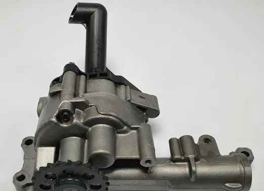 Mercedes-Benz B W245 Oil pump 6401810401