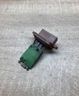 Fiat Marea Heater blower motor/fan resistor B837