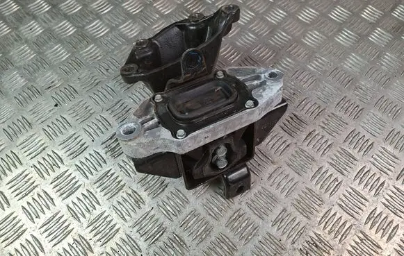 KIA Sportage Engine mount bracket 21830D9200