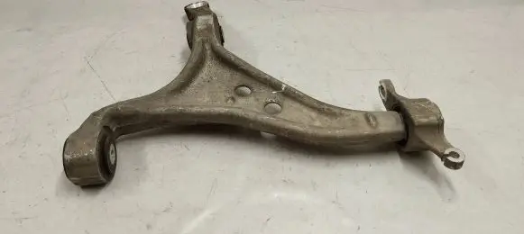 Mercedes-Benz GL X166 Front lower control arm/wishbone 16603 A16603