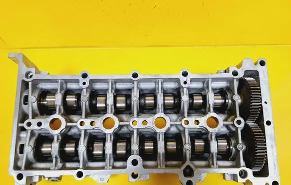 Alfa Romeo 159 Rocker cam cover 55194358
