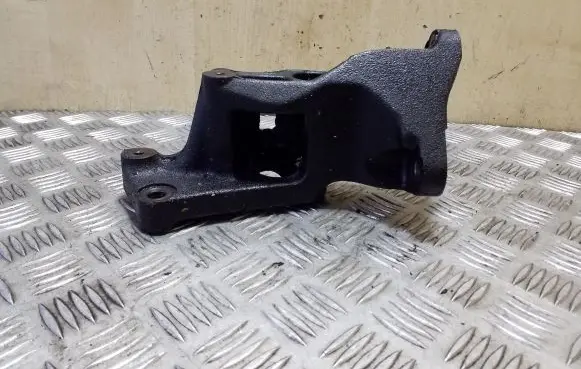Nissan X-Trail T32 Engine mounting bracket 304414BF1A
