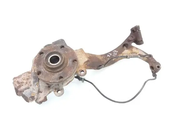 Volkswagen PASSAT B5 Front wheel hub spindle knuckle