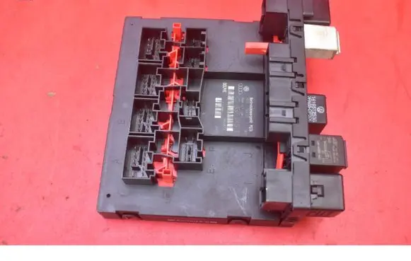 Seat Altea XL Comfort/convenience module 1K0937049T
