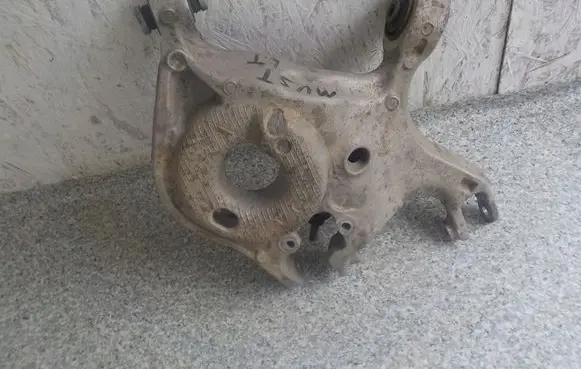 Ford Mustang VI Rear control arm 65566556