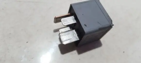 Ford Focus Other relay 5M5T14B192EA