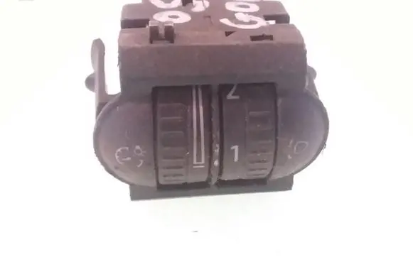 Volkswagen Golf V Headlight level height control switch 1K0941333