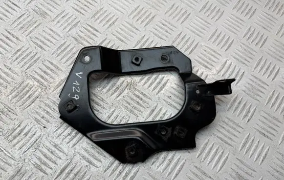 Toyota Verso Air filter cleaner box bracket assembly 177710R020