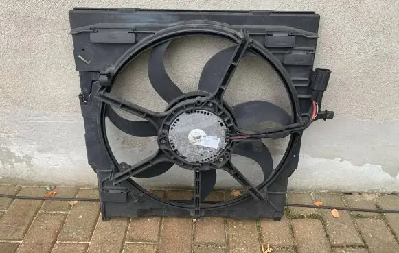 BMW X5 E70 Air conditioning (A/C) fan (condenser) 8509746 8618241 17428618241