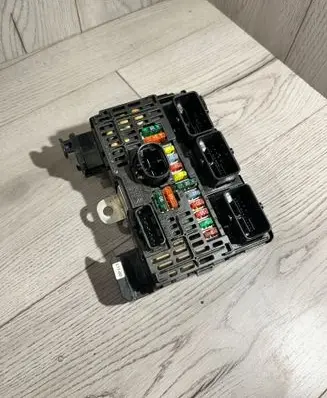 Citroen C4 I BSM Control unit 9661682980 BSML1100