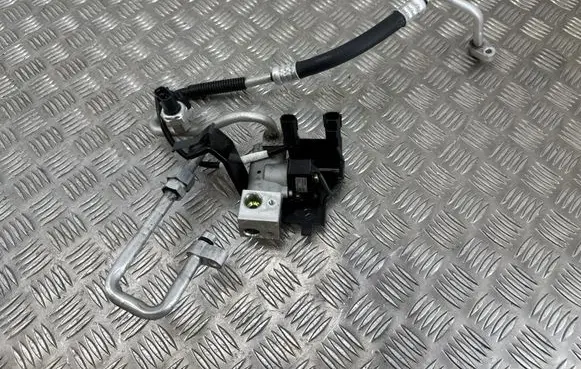 Mazda MX-30 Air conditioning (A/C) expansion valve 4433101570
