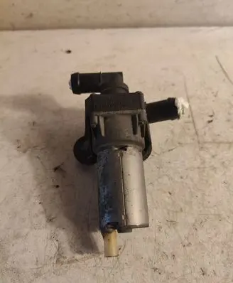 BMW 3 E90 E91 Electric auxiliary coolant/water pump 6928246