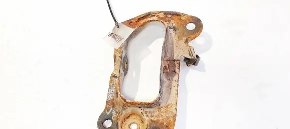 Volkswagen PASSAT B6 Bracket in trunk/boot 3c0505130a