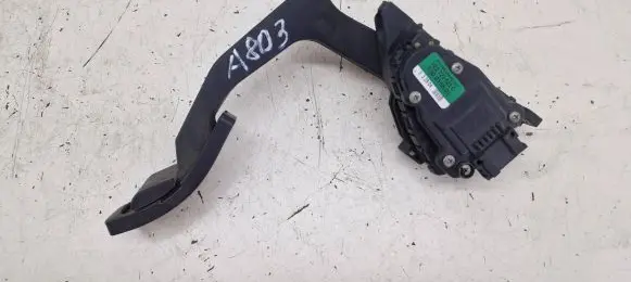 Audi A8 S8 D3 4E Accelerator throttle pedal 4E2723523C F30015801 6PV00802645