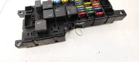 Volvo S80 Fuse box set 30728008 518829106