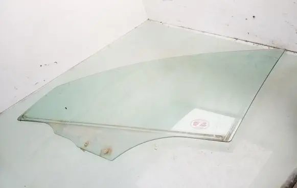 Mazda 3 I Front door window glass four-door AS2