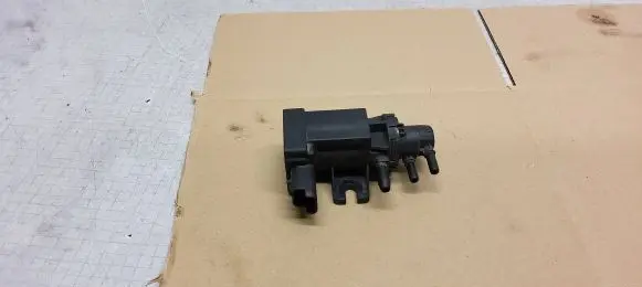 Peugeot 307 Turbo solenoid valve 9652570180 1442658