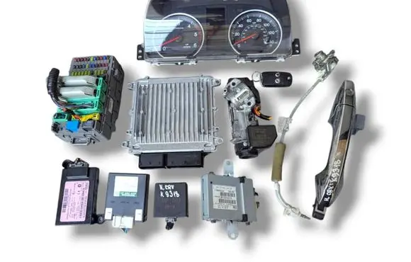 Honda CR-V Engine ECU kit and lock set 0281016326 37820-RFW-G03