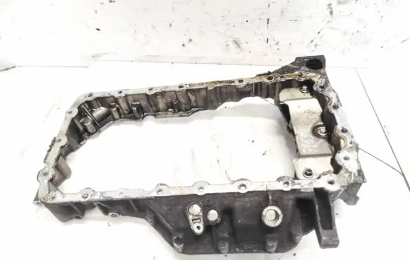 Land Rover Freelander 2 - LR2 Oil sump