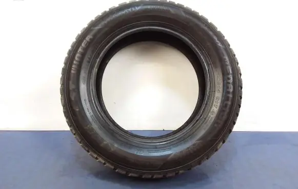 Volkswagen Polo IV 9N3 R17 winter tire 
