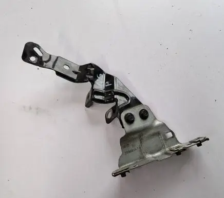 Opel Insignia B Fender mounting bracket 39063368