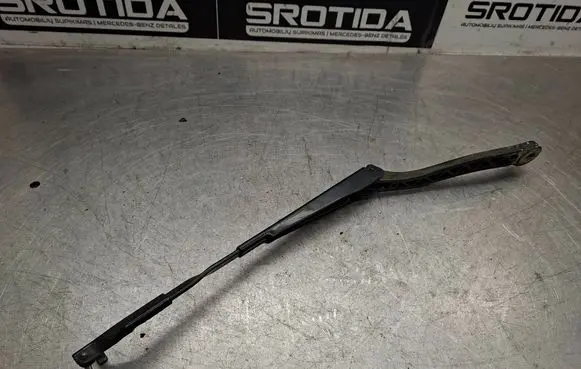 Mercedes-Benz E W212 Front wiper blade arm A2128201344